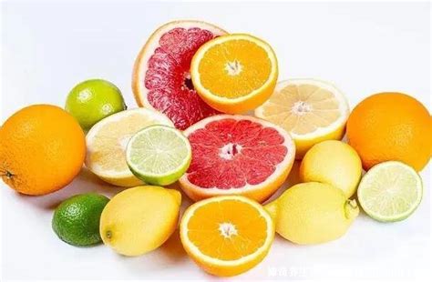 补钙最快的三种水果，奇异果／芒果／橙子